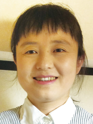 小泉 利恵